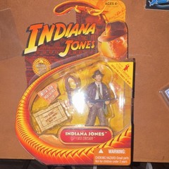 Indiana Jones Last Crusade Action Figure 2008 Boxed with Accessories & Clothes