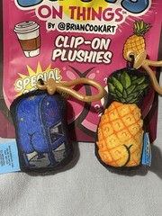 NEW Butts on Things by Brian Cook Art – Clip-On Plushies – Mailbox & Pineapple