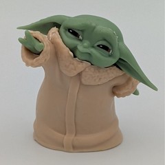 Star Wars Grogu Baby Yoda The Child Mini Figure Mandalorian Force Pose 2.25 In