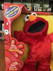 Vintage 2002 Sesame Street Hokey Pokey Elmo with Original Box Works