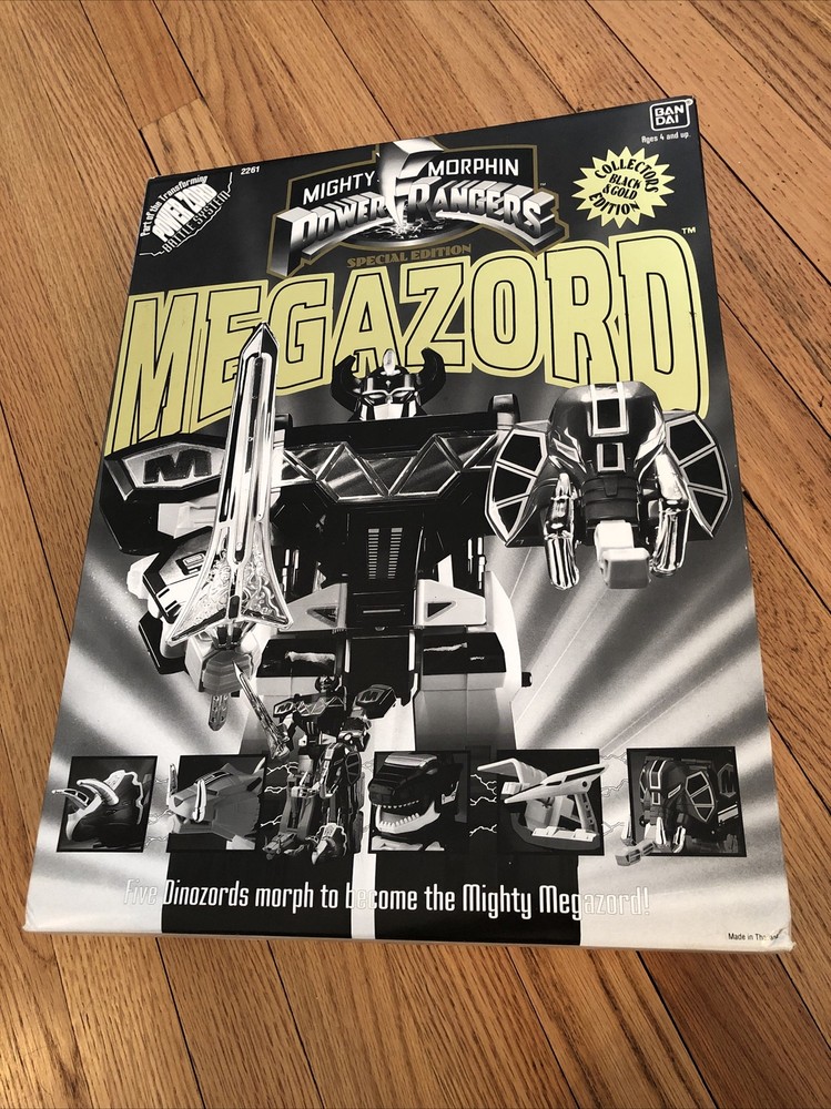 Bandai Power Rangers MegaZord Deluxe Black/Gold (NEW)