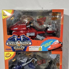 BIKER MICE FROM MARS 3 FIGURES + BIKES FULL SET THROTTLE VINNIE MODO Nacelle NEU
