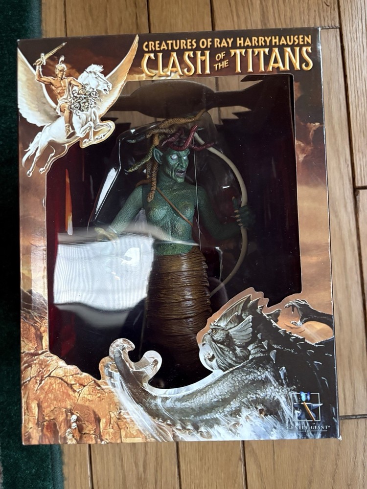 NIB 2006 GENTLE GIANT MEDUSA RAY Harryhausen CREATURES CLASH of the TITANS Fig