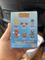 Sonic Hedgehog Classic Figure Super Sonic Jakks NIB Jakks