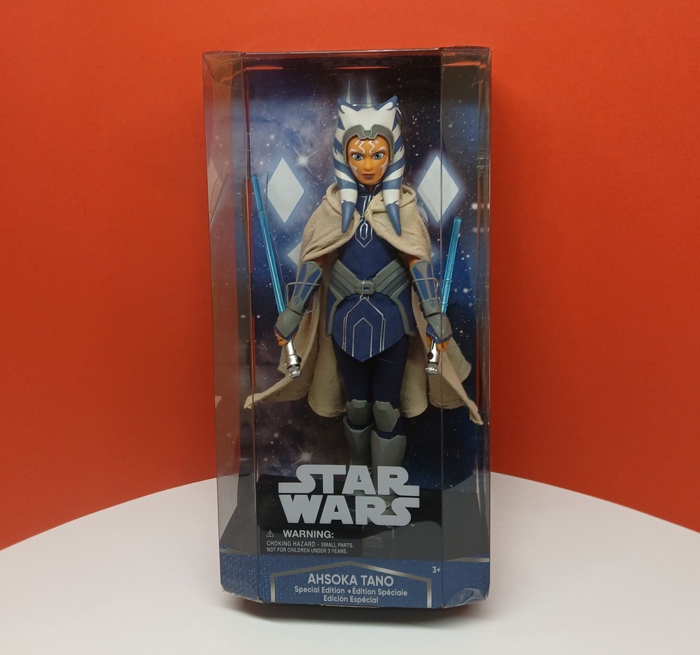 Disney Star Wars Ahsoka Tano Figure Doll Special Edition Exclusive (READ)