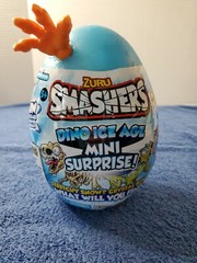 Zuru Smashers Dino Ice Age Mini Surprise! GIANT Egg! Toy Inside Varies 10 pieces