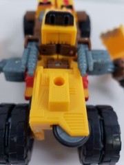 2004 TRANSFORMER SCOOP or BULLDOZER Hasbro Takara Yellow Black