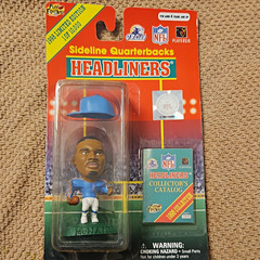 Corinthian Headliners Steve McNair NFL Figure 1998 w/ Hat Catalog