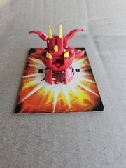 Bakugan Neo Dragonoid Red Pyrus 580G New Vestroia Battle Brawlers w/ GATES&CARDS