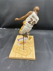 McFarlane 2005 Gary Payton NBA Los Angeles Lakers series 6 Loose