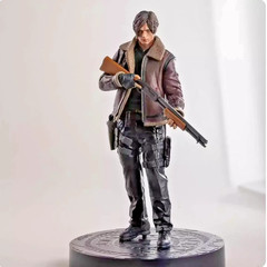 Resident Evil 4 Remake Collector’s Edition Leon Statue Figure