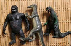 Imperial Dinosaur Toys King Kong vs Godzilla Diplodocus Figure Lot 1985 Vintage