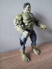 Hasbro 8″ Marvel Legends Marvel Studios First 10 Years Hulk Articulated Figure