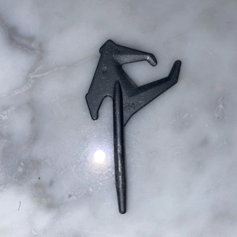 Vintage Battle Beasts War Weasel #24 Ax Weapon Accessory Series 1 Silver 1986