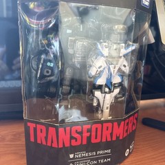 Transformers Armada Nemesis Prime w Air Defense Mini-Con Team