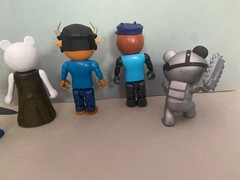 Roblox Piggy Series 2 Figures Lot Of 5 Raze,Officer Doggy, Billy,Rpbby Phat Mojo
