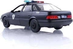 Robocop 35th Anniversary 1:24 OCP Ford Taurus Die-Cast Car & 2.75″ Robocop…