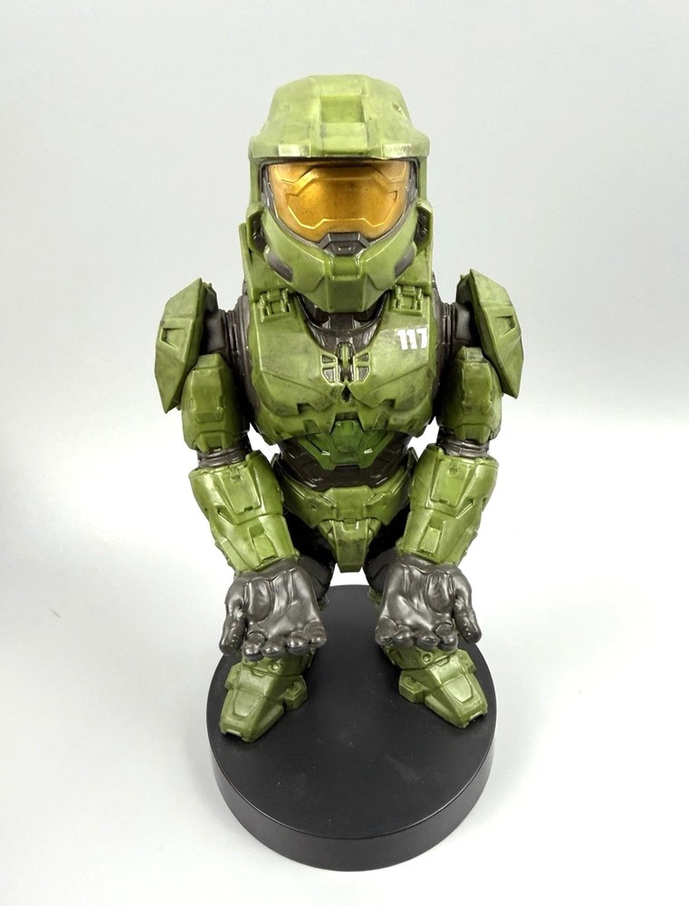 Halo Infinite Master Chief Cable Guys Phone & Controller Holder 8″ Figure