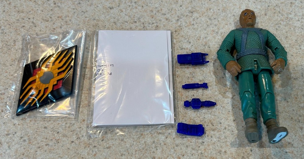 STAR TREK VOYAGER Vidiian Action Figure (1996 Playmates) — Loose / Complete AF