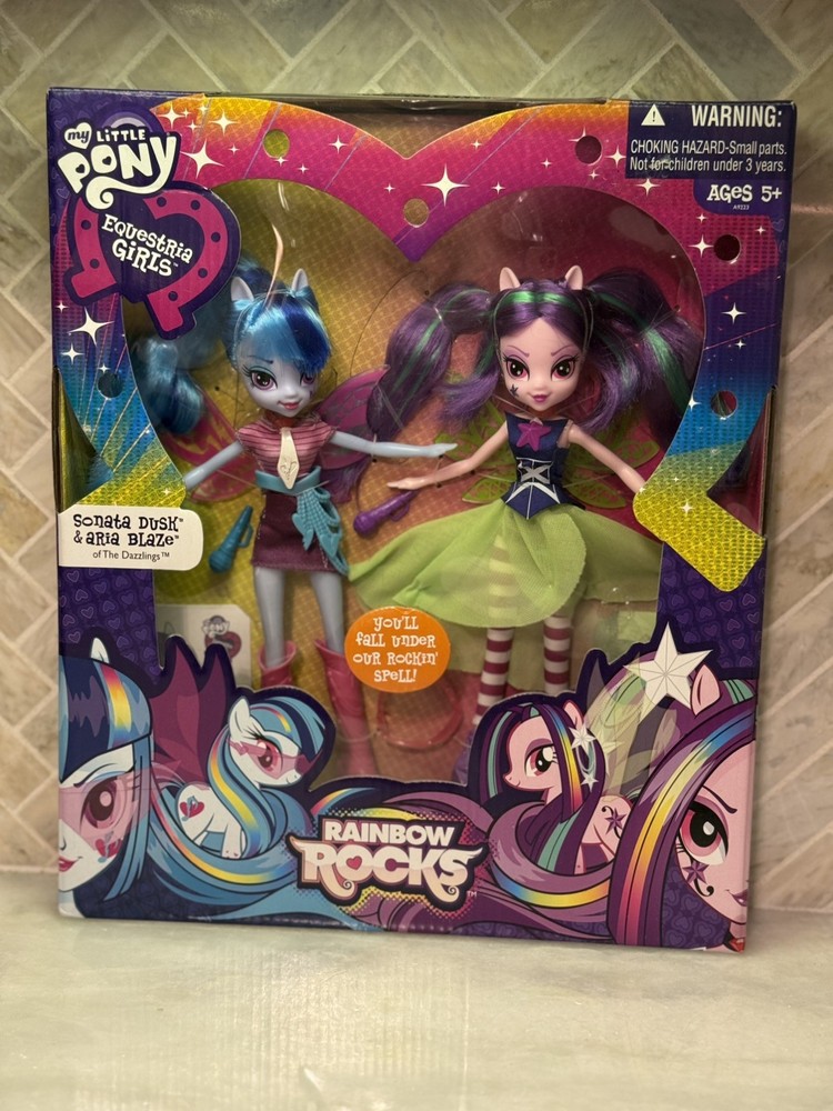 My Little Pony Equestria Girls Rainbow Rocks Sonata Dusk & Aria Blaze Dolls wear