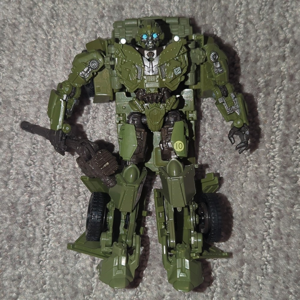 Hasbro Transformers WW2 Bumblebee – Deluxe Class Action Figure Incomplete