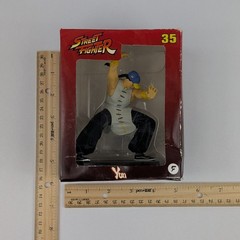 Fanhome Street Fighter Yun Figure #35 Capcom Sealed New 105