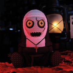 Conjuring Universe Handmade By Robots Vinyl Figure | The Nun #077