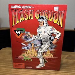 NEW CAPTAIN ACTION AS FLASH GORDON FIGURE PLAYING MANTIS HERO SERIES! a43