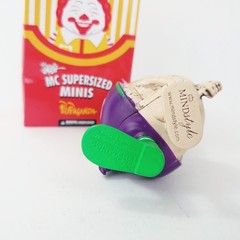 Ron English Popaganda X Secret Base Mc Supersized Half Bones Green 4″ Mindstyle