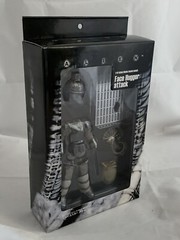 2002 ALIEN 1/12 Scale Model Figure Series – FACE HUGGER ATTACK – NEW Sealed