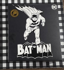 Mezco One:12 Collective Golden Age Batman Caped Crusader Exclusive Edition