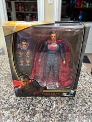 MAFEX SUPERMAN No.018 Figure Batman v Superman MEDICOM TOY NEW AUTHENTIC DC JLA