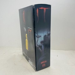 Stephen King’s 2017 Movie IT Pennywise The Clown Ultimate 7″ Action Figure