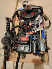 Hasbro 1984 Proton Pack And Neutrona Wand, Sealed/New In Box