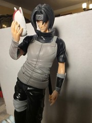 Itachi Uchiha Anbu Black Ops Action Figurine Naruto 13.5 inches tall no box