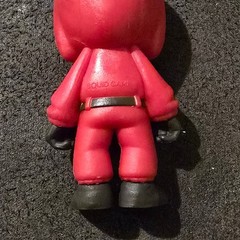 YuMe Piggy Bank Squid Games Mystery Capsule Triangle Solder Mini Figure 2.5″