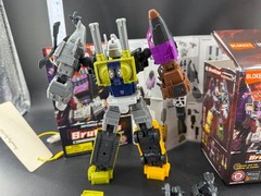 Blokees Transformers Defender Version – Bruticus Complete Set with Vehicles USA