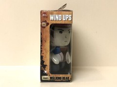 Sealed 2014 AMC’s The Walking Dead Wind Ups GLENN New in Box Bulls I Toy Zombie