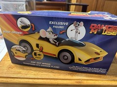 Danger Mouse Mark IV Danger Car w/ Exclusive Figure Jazwares Boxed Rare 2010