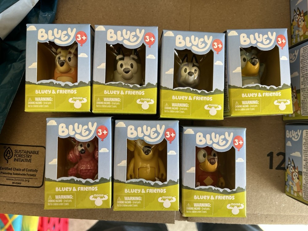 Bluey & Friends Bingo Muffin Socks Coco Rusty Lucky Figures 7 Moose Toys Box Lot