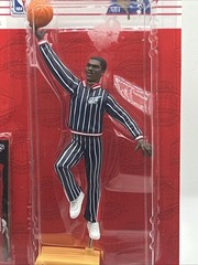 1996 Starting Lineup Alanzo Mourning Basketball Figure