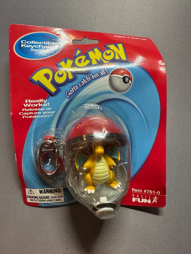 Vintage Dragonite Pokemon Factory Sealed Keychain Pokeball Basic Fun RARE