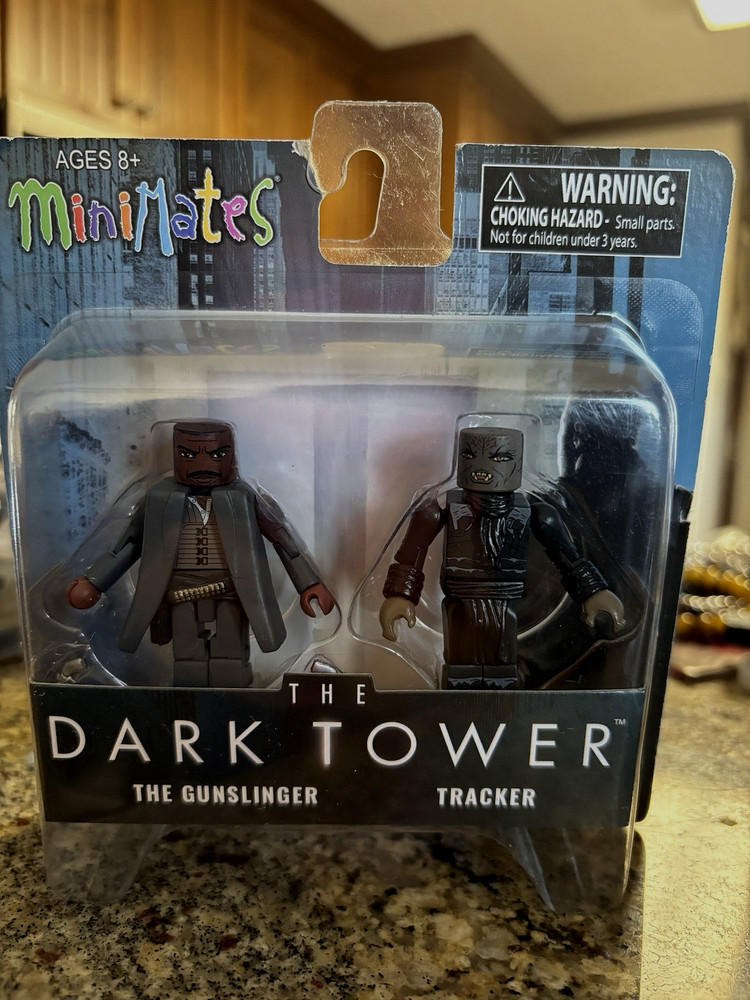 2017 MINI MATES DARK TOWER FIGURES MINT NRFP THE GUNSLINGER & TRACKER