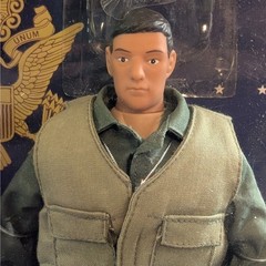 Soldiers of the World WWII Vietnam U.S. Army Figure Set Sealed No. 22205 NIB