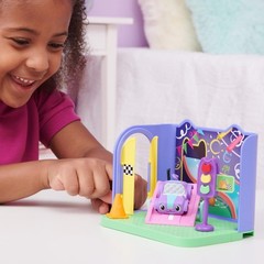 Gabby S Dollhouse Carlita Purr Ific Play Room with Carlita Toy Car Accessories