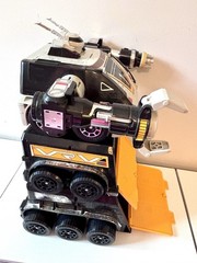1997 BANDAI POWER RANGERS TURBO DELUXE ARTILLATRON TRANSPORT CIB