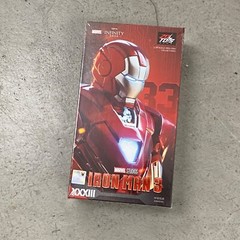 ZD-MK33: ZD Toys Marvel Iron Man Mark 33 Silver Centurion 7″ action figure