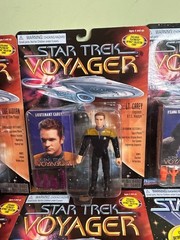 Star Trek Playmates Voyager Lot x9 Janeway Kim Tuvok Torres Hazon Figures MOC
