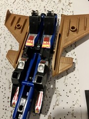 Transformers G1 DIRGE Complete w/ Insert and CUT BOX – WRONG SPECS (READ!)