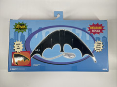 Batman (1966 Classic TV Show Series) Replica – BATMAN Batarang